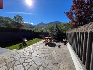 B49 - Bajo con Jardín Peguera - Villmor - Benasque - 6