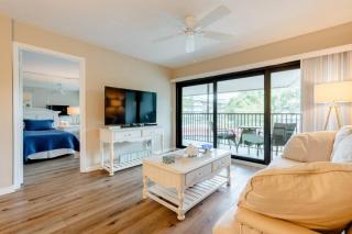 Park Shore Resort Beautiful Top Floor 2Bed 2Bath - 4