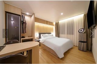 Brown Dot Hotel Yeonsan - Busan - 2