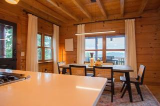 The Ridge: A Modern Cabin - Bostic - 1