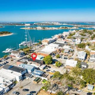 Why Knot Getaway…Rooftop with WaterView! Unit E - Beaufort - 6