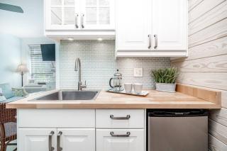 Why Knot Getaway…Rooftop with WaterView! Unit E - Beaufort - 1