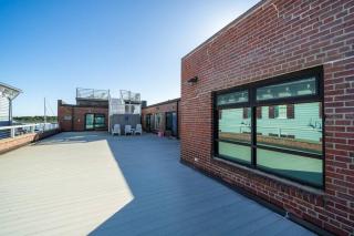 Why Knot Getaway…Rooftop with WaterView! Unit F - Beaufort - 9