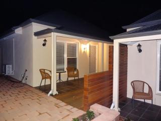 Hahndorf Oak Tree Cottages - Hahndorf - 4