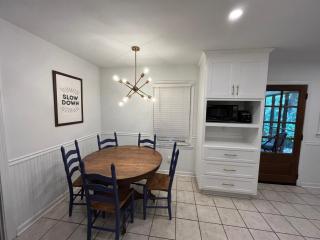 Modern Athens Home 4bd, 3bth - Athens - 9
