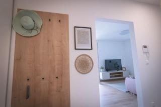 Nový štýlový byt, blízko letiska - Bratislava - 1