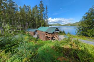 Whale Pass Adventure Apartment - - 6