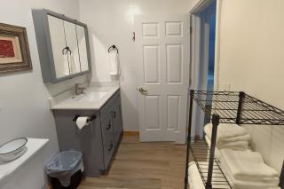 Whale Pass Adventure Apartment - - 1