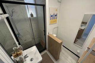 Studio with balcony - 2 min beach and AquaBaule - 1