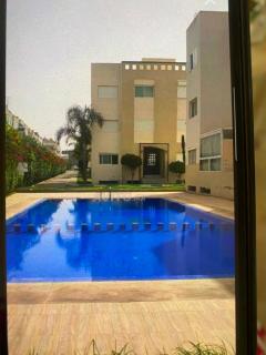 Al mansouria pieds dans leau et piscine 2 chambres salon climatisé - Oulad Hamarch - 9