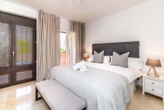 VACATION MARBELLA - Villa Federer, Old Town with a Big Communal Pool and Andalusian Garden - Marbella - 6