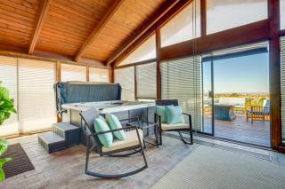Scenic Santa Fe Vacation Rental with Views and Hot Tub - Santa Fe - 0