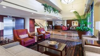 DoubleTree Suites by Hilton Hotel Cincinnati - Blue Ash - Sharonville - 9