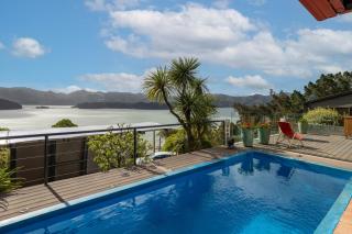 The Bolthole - Charteris Bay Holiday Home - Lyttelton - 9