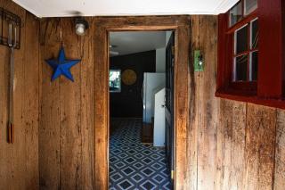 Hot Tub - Fire Pit - Fast Wi-Fi - Pet Friendly - Wine Country Escape - 4