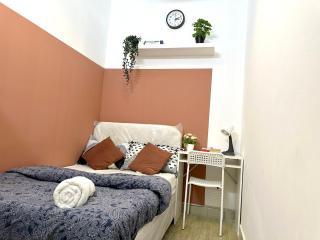 Luxurious Partition Room in Tecom Near Internet City Metro Station - Dubai - 7