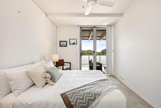 Cairns Coastal Charmer - Your Waterfront Sanctuary - Cairns - 9