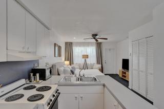 Marine Villas # 2 - Hollywood - 2
