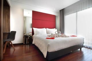 HELIOS HOTEL & CONVENTION - 9