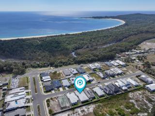 Spoondrift - 5 Mins Walk to Beach - 8