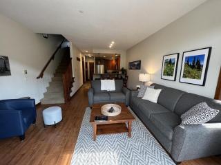 Trappers Landing #34 by Bear Country - 9