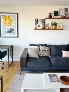 Stunning Riverside View Apartment, near Canary Wharf & O2 - London - 8