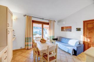 The Fantastic Residenza Badus two bedroom sleeps six child num0818 - Badesi - 2