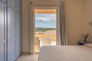Fantastico Baia de Bahas Residence Sea View two Bedroom sleeps six num0894 - Santa Marinella - 8