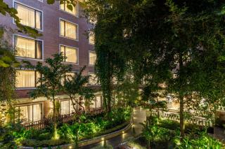 Hotel Thrive, A Tropical Courtyard - Kathmandu - 7