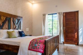 White Serenity Classic Pool Villa Udupi - 1