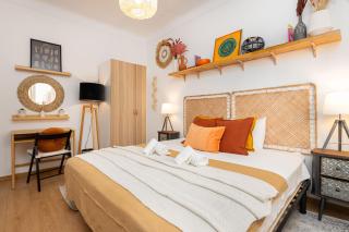 Serene 2BDR Apartment W/ Patio by LovelyStay - Lissabon - 7