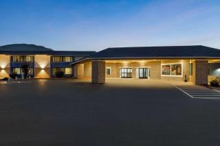 AmericInn by Wyndham La Crosse Riverfront Conference Center - 8