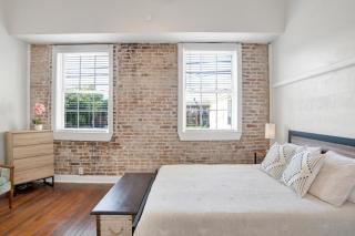 Stars on State in the Heart of Downtown Historic District - Mobile - 7