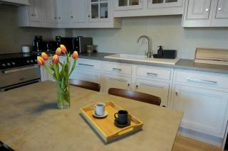 Stylish city-centre apartment with balcony - Liverpool - 1