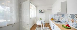 Arricàmpati Airport Rooms in Villa & RENT CAR - Carini - 5