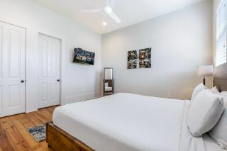 Cottage with 3 Bedrooms near St. Charles with a Pool - New Orleans - 4
