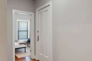 3BR Spacious Apartment with In-Unit Laundry - Kedzie 3F - Chicago - 6