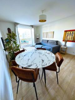 Charme et Douceur By UTA HOUSE - Saint-Denis - 9