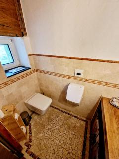 Wood & Stone Lodge 1 - 2