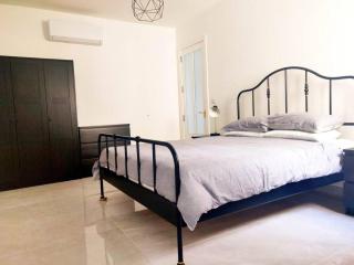 BRAND NEW holiday accommodation - 7