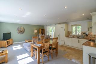 Luxurious Cosy And Contemporary 2 Bedroom Cottage - Trewhiddle Cottage 41 - 3