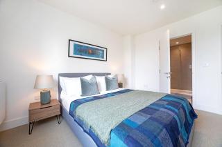 Modern, Stylish, Canalside PENTHOUSE Apartment Next to Wembley Stadium! - Londra - 7