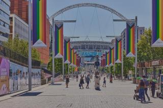 Modern, Stylish, Canalside PENTHOUSE Apartment Next to Wembley Stadium! - Londra - 2