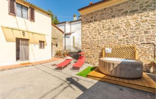 Lovely Home In Marliana With Wifi - Marliana - 3