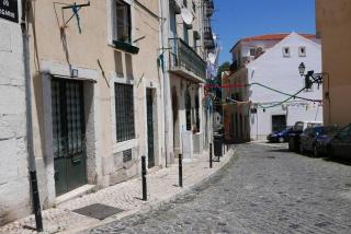 Alfama's Hidden Terrace Gem - Lissabon - 6