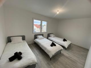 Maison moderne - Is-sur-Tille - 3