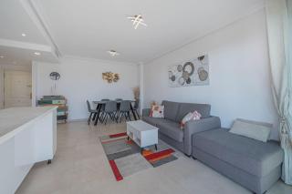 Flat -Puerto Banus -6 a 8 Persons-Pool-Parking - Marbella - 7