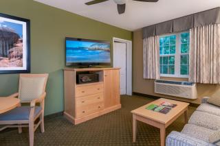 Acadia Inn - 1