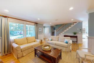 Lewis Bay Getaway - 3