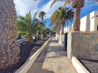 RockBeach bungalow - Costa Teguise - 8
